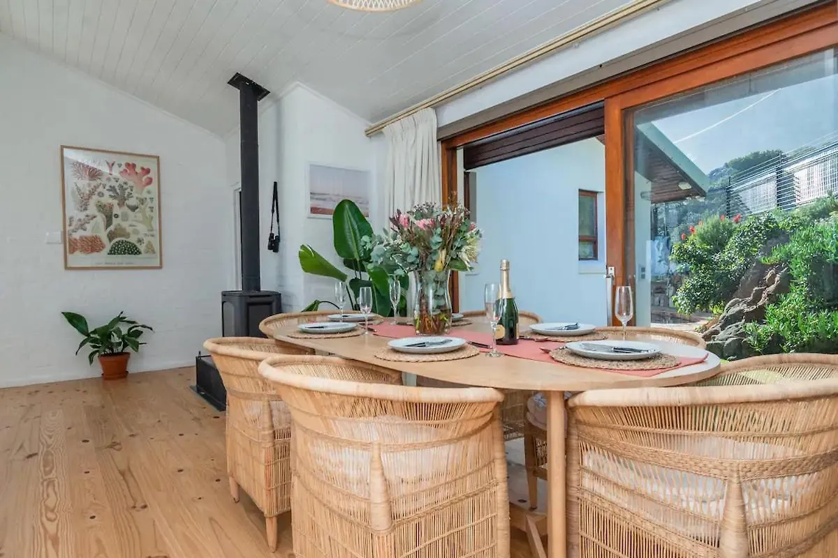 Mountain Oasis - Views, Pool, Hot Tub & Inverter Cape Town Daire