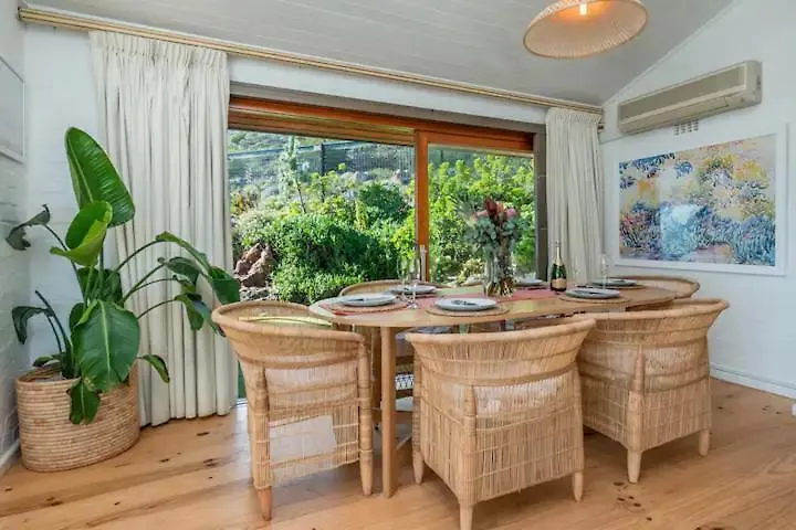 Daire Mountain Oasis - Views, Pool, Hot Tub & Inverter Cape Town
